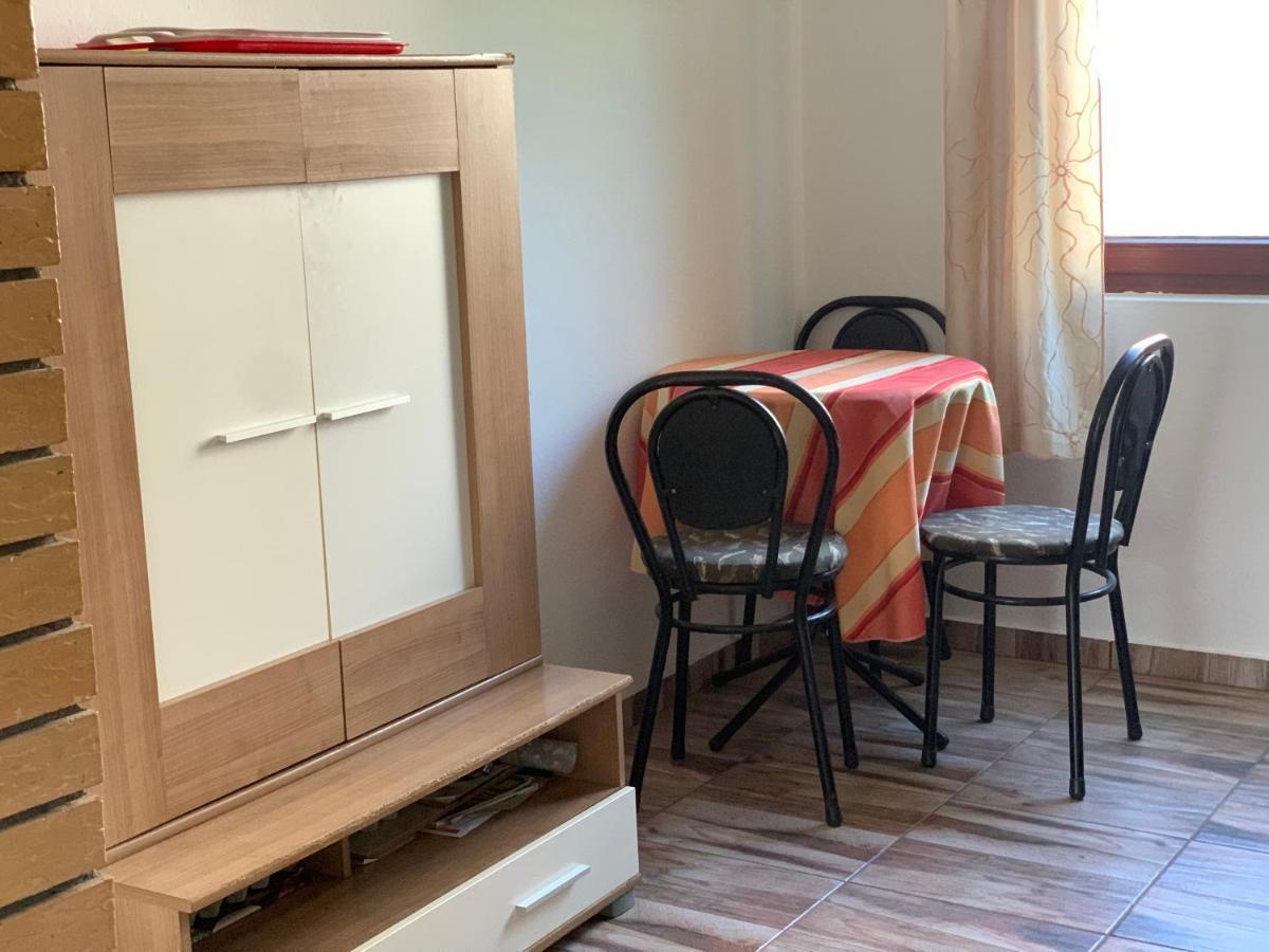 אולסינץ' Holiday Home Bratica מראה חיצוני תמונה